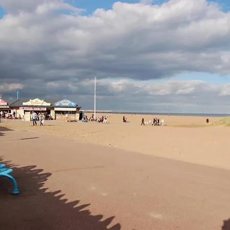 Skegness The Royal Hotel-2