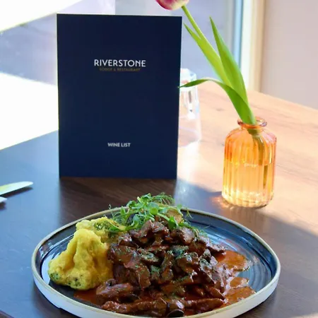 Riverstone Lodge Hotel-3