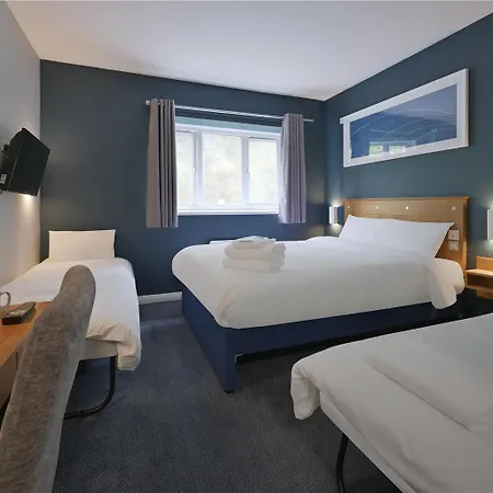 Travelodge Birmingham Castle Bromwich-2