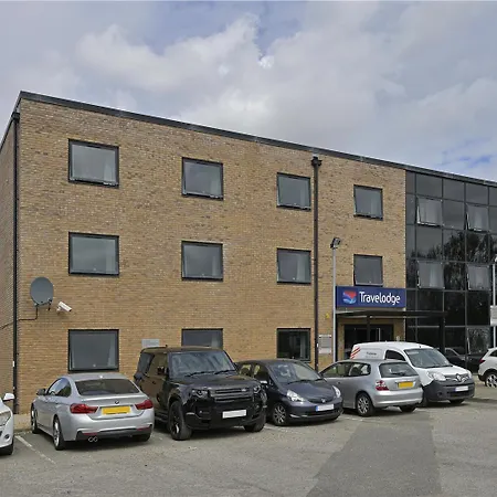 Travelodge Bedford-3