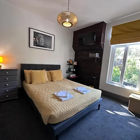 Green Corner Villa - Cosy Luxury In Central Torquay With Free Parking & Ev-2