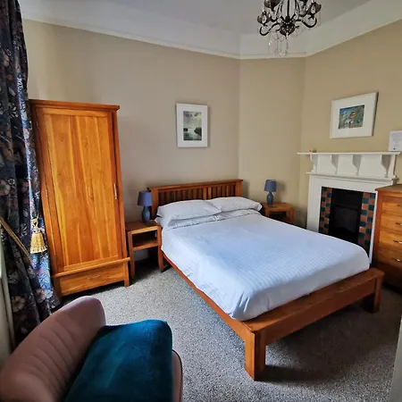 Treventon Guest House-2