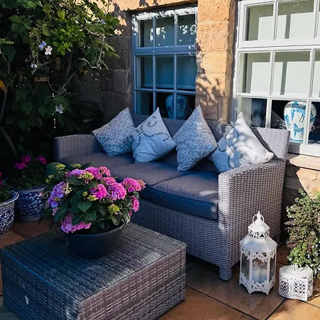 Vine Cottage-3