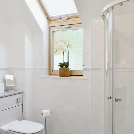 Lochnagar Lodge-2
