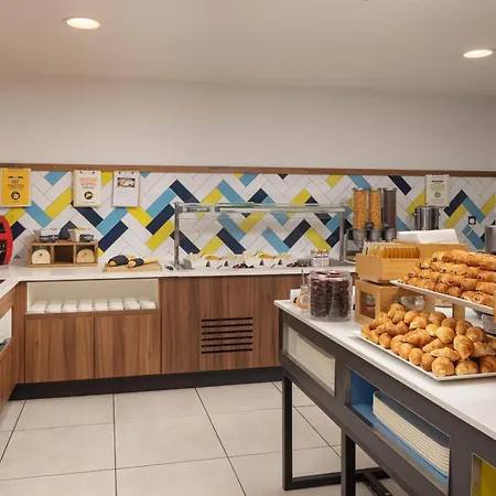 Hampton By Hilton London Stansted Airport-2