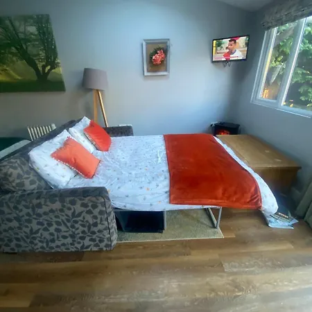 Hillview Lodge-2