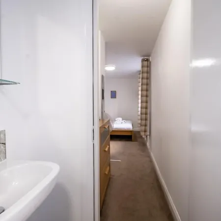 Morecambe Rooms-2