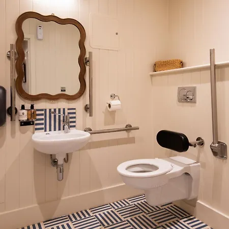 Beach House Hotel-3