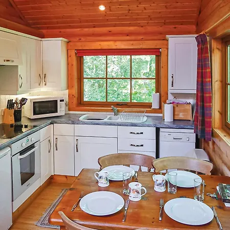 Loch Shuna Lodges-3