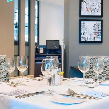 Sofitel London Gatwick-3