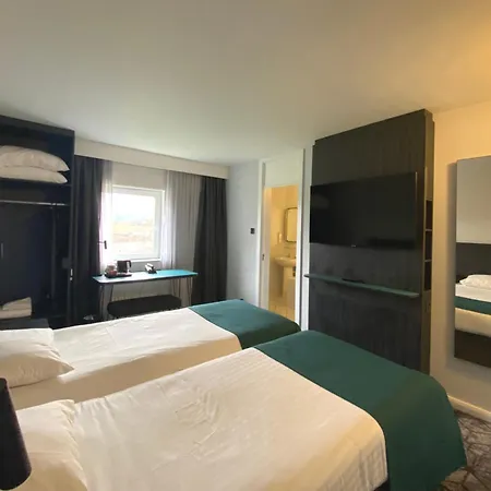 Normandy Hotel-2