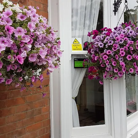 Binton Guest House-2