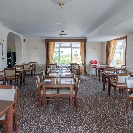 The Hickstead Hotel By Uno-Free Parking-2