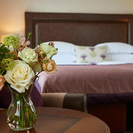 Macdonald Drumossie Hotel Inverness-2