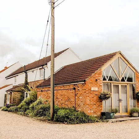 Deighton Lodge-2