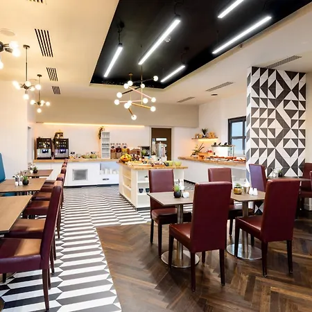 Holiday Inn York City Centre By Ihg-3