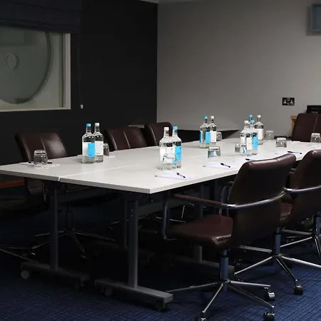 Novotel London Stansted Airport-2
