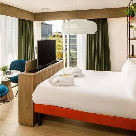 Ibis Styles Edinburgh St Andrew Square-3