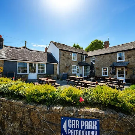 The Fountain Inn-2