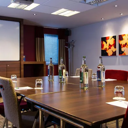 Holiday Inn Express Stoke-On-Trent By Ihg-2