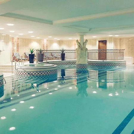 Mercure Dartford Brands Hatch Hotel & Spa-2