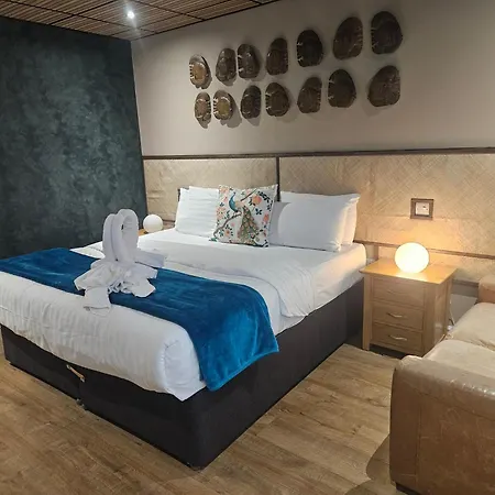 The Imperial Dragon Hotel-2