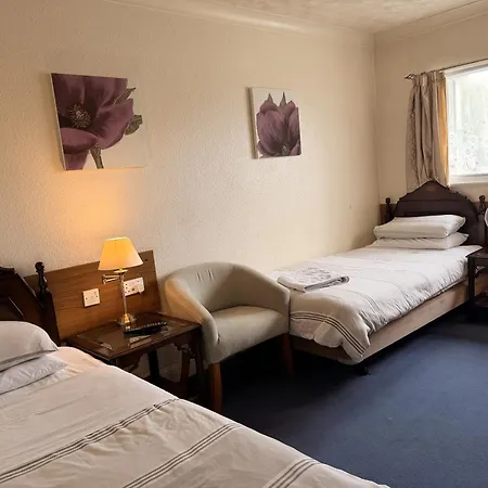 Charde Guest House-3