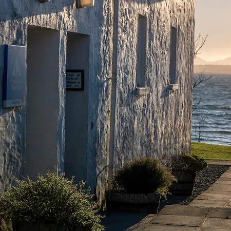 Port Charlotte Youth Hostel-2
