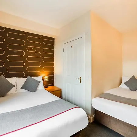 Oyo Braeriach Hotel, Highlands Scotland-2