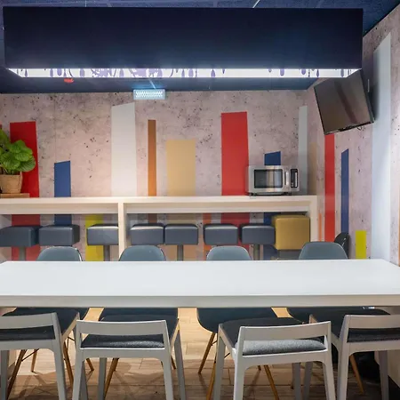 Ibis Budget London Barking-3