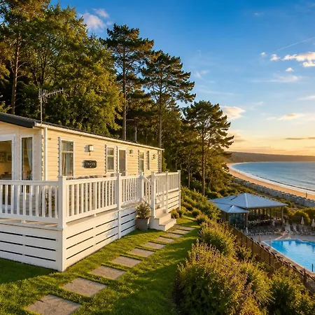 New Forest Beach Retreat-3