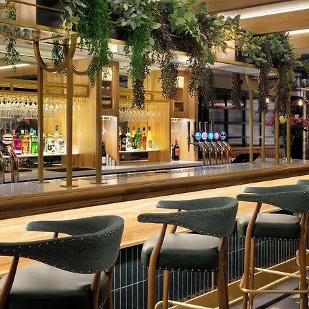 Leonardo Hotel Chester-2