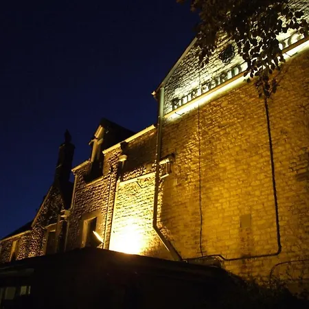 Burford Lodge-3