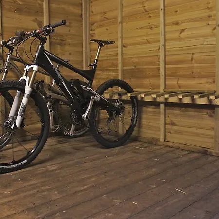 The Vagabond Bunkhouse-2