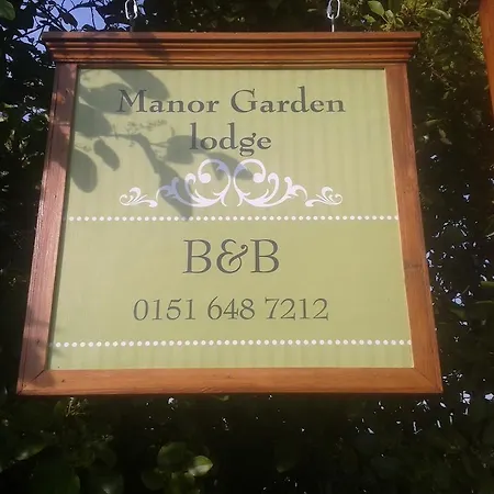 Manor Garden Lodge-3
