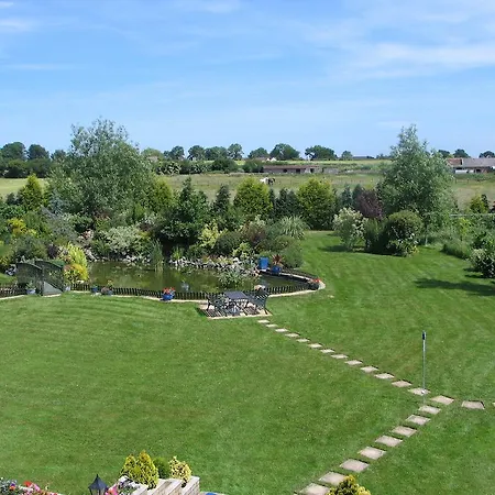 The Beeches Bed And Breakfast-2