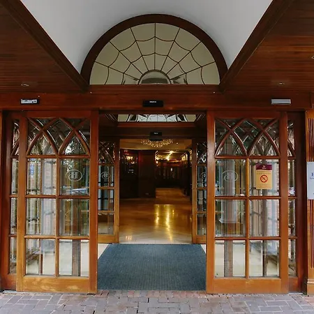 Hilton Newbury Centre-3