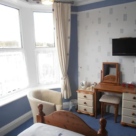 Meadowlea Guest House-2