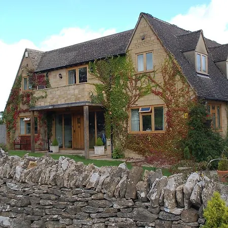 Woodland Guesthouse-3