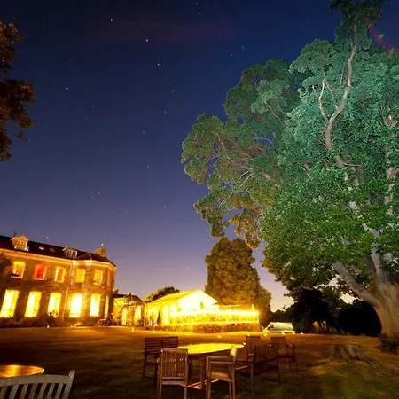 Priory Bay Hotel-2