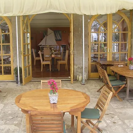 Priory Bay Hotel-3