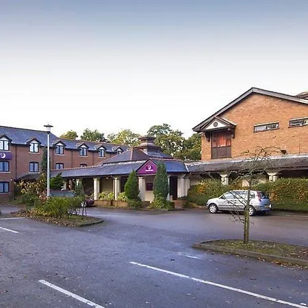 Premier Inn Manchester - Wilmslow-2