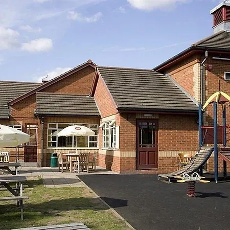 Premier Inn Thurrock East-2