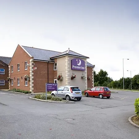 Premier Inn Kettering-3