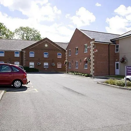 Premier Inn Kettering-2