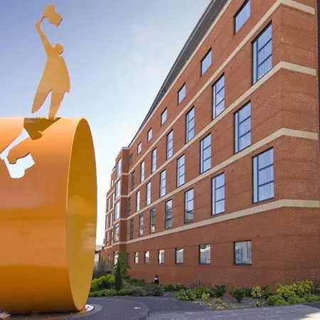 Premier Inn Wolverhampton City Centre-2