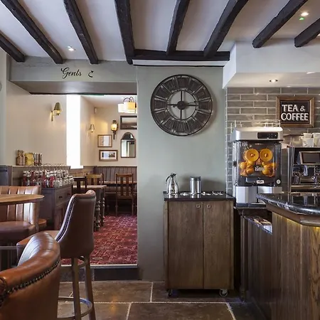 The White Hart Hotel Wetherspoon-2