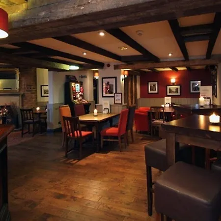 Premier Inn Swindon North-3