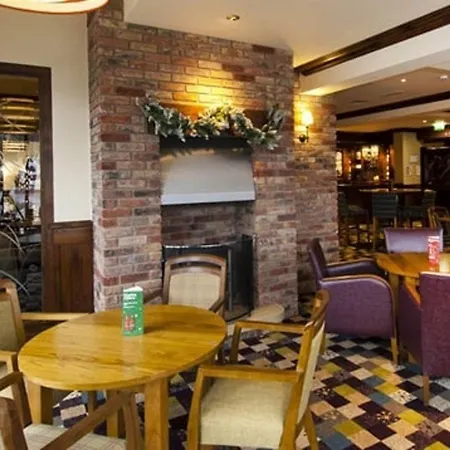 Premier Inn Ipswich South East-2