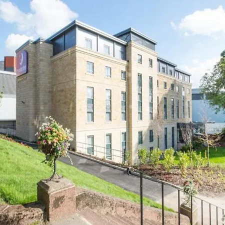 Premier Inn Harrogate Town Centre-2